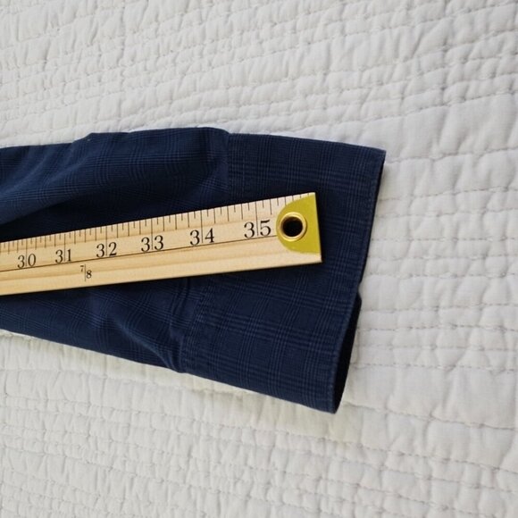Calvin Klein Jeans Shirt Men's L Navy Blue Plaid Button Down Pockets EUC Luxe - Picture 14 of 15